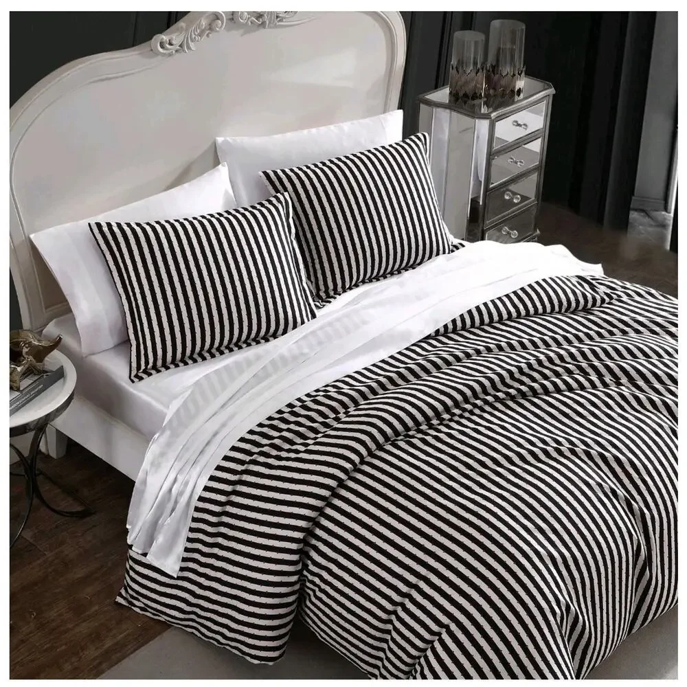 Betsey Johnson Full Queen Duvet Set~Wonderland Stripe~ Hearts Duvet/Sham Set NEW